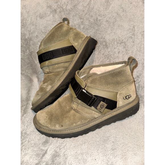 UGG NEUMEL SNAPBACK MOSS GREEN LEATHER WOOL CLASSIC MEN'S BOOTS SIZE US 10 - Picture 1 of 10